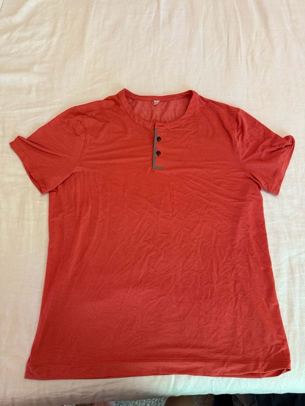 Lululemon Metal Vent Tech Short Sleeve Henley Shirt Orange Size XL